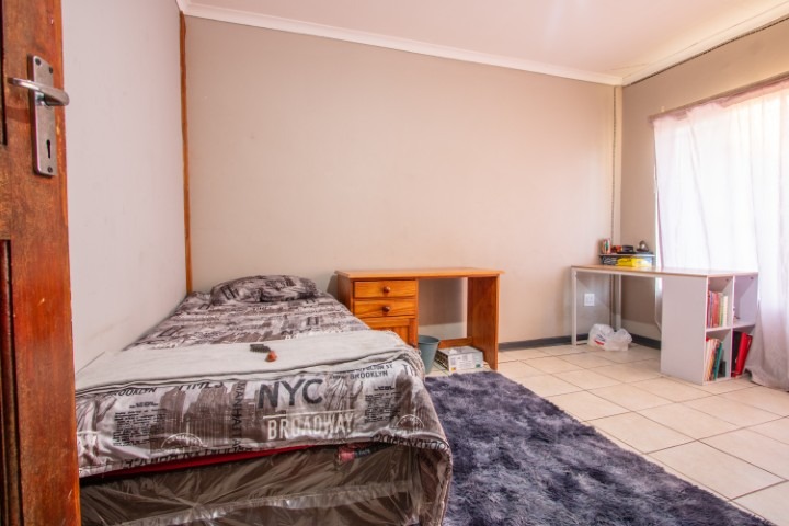 1 Bedroom Property for Sale in Die Bult North West